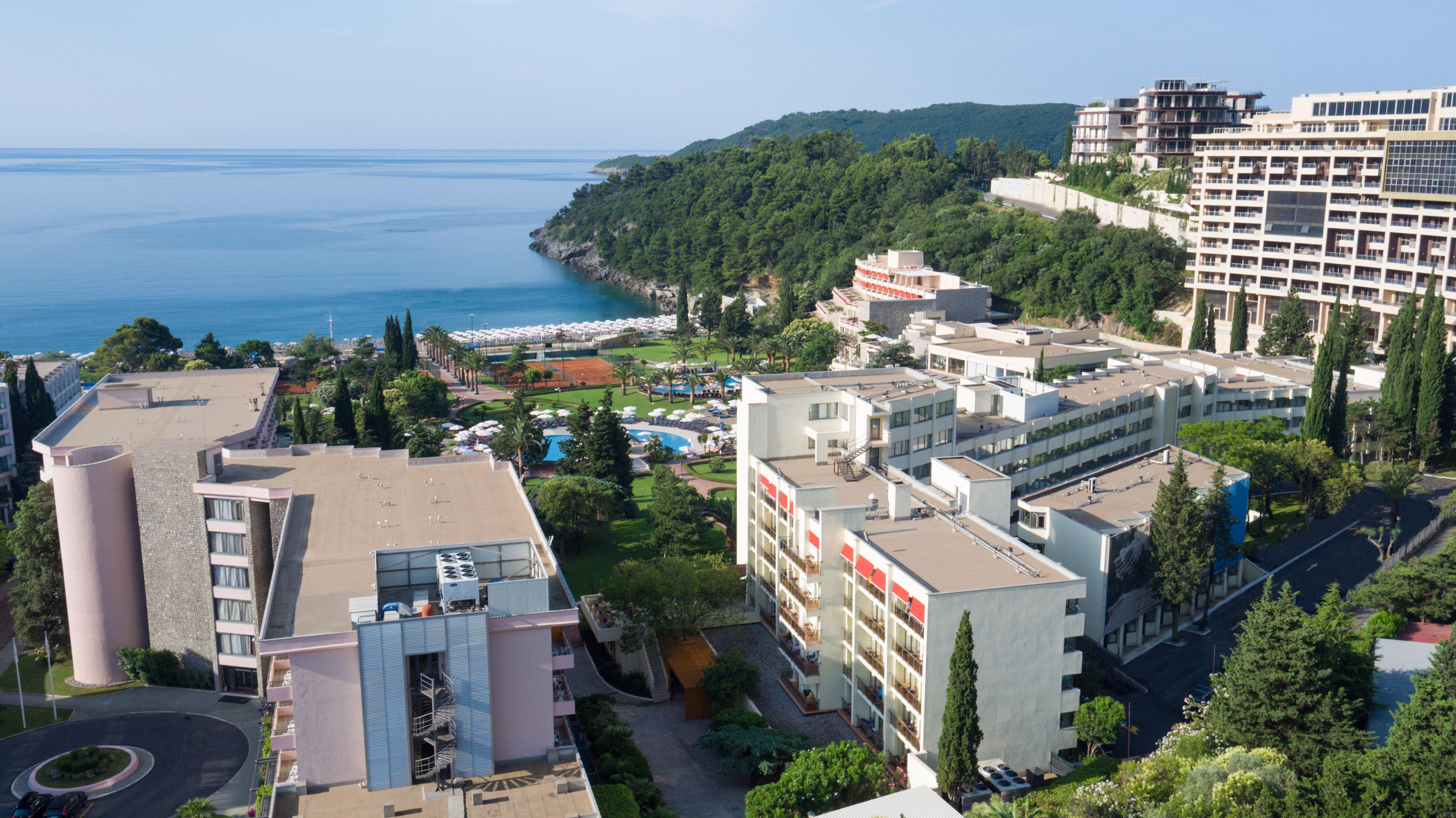 Iberostar Waves Bellevue All Inclusive Bečići Exterior photo