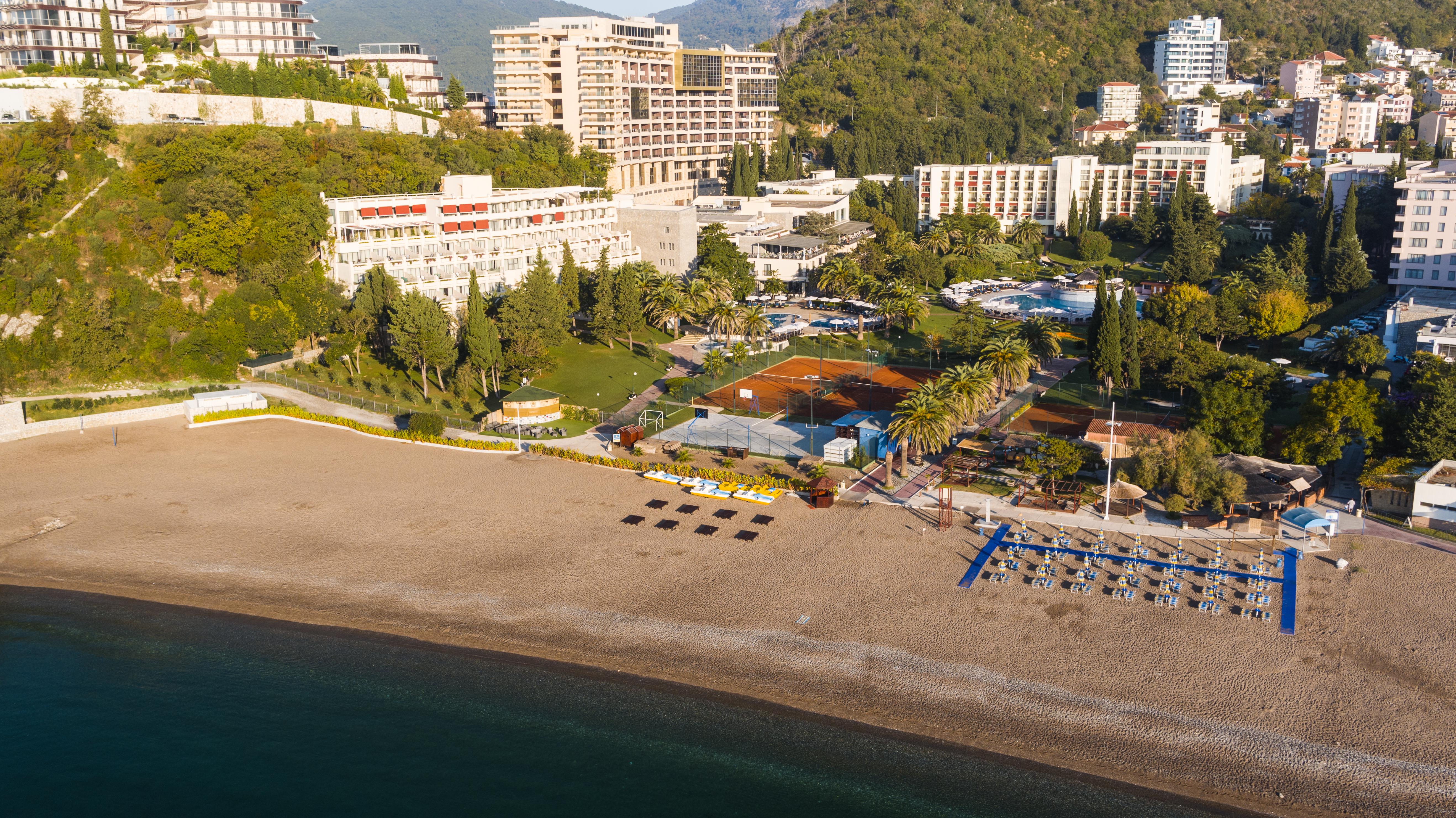 Iberostar Waves Bellevue All Inclusive Bečići Exterior photo